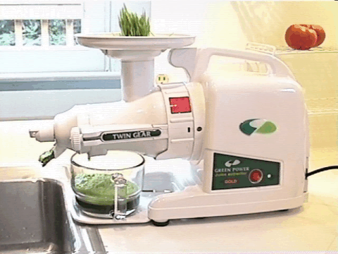Juicing Wheatgrass